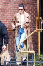 KENDALL JENNER Leaves The White House Restaurant in Aspen 01/01/2023