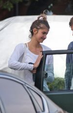 KENDALL YATES and Luke Wilson Out in Santa Monica 01/07/2023