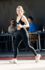 KRISTEN BELL Leaves Yoga Class in Los Feliz 01/21/2023