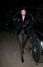 KYLIE JENNER Arrives for Dinner in Aspen on New Years Eve 12/31/2022