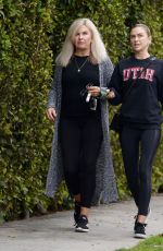LALA KENT Out with Her Mother at a Nail Salon in Los Angele 01/03/2023