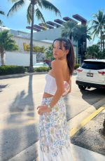 LILY CHEE - Instagram Photos 01/11/2023