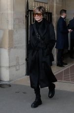 LISA RINNA and ERIKA JAYNE Leaves Their Hotel in Paris 01/20/2023