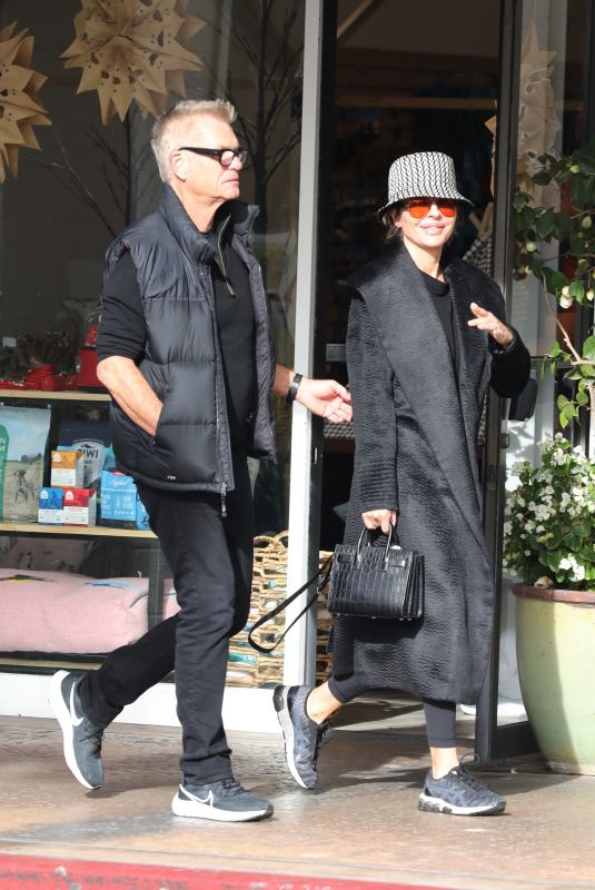 LISA RINNA Out for Lunch Date with Harry Hamlin in Bel Air 01/12/2023