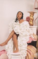 LITTLE MIX - Between Us Super Deluxe Edition Booklet