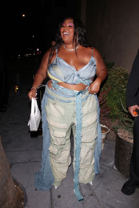 LIZZO Arrives at Lori Harvey