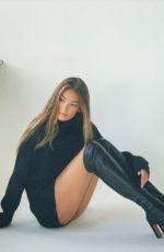 LORENA RAE - Instagram Photos 01/10/2023