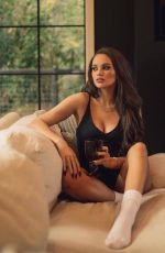 MADISON PETTIS - Instagram Photos - 01/17/2023