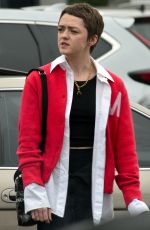MAISIE WILLIAMS Out Smoking at Beverly Glen Shopping Center in Beverly Hills 12/30/2022