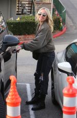 MARY FITZGERALD Leaves Selling Sunset Office in West Hollywood 01/12/2023