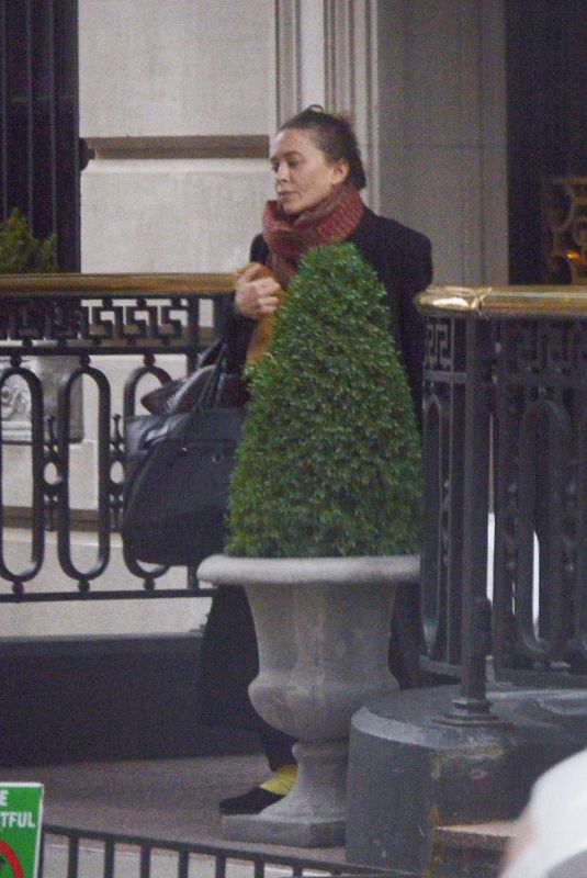 MARY KATE OLSEN Out and About in New York 01/23/2023