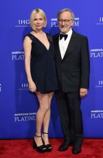 MICHELLE WILLIAMS at 2023 Palm Springs International Film Festival Awards Night Gala 01/05/2023