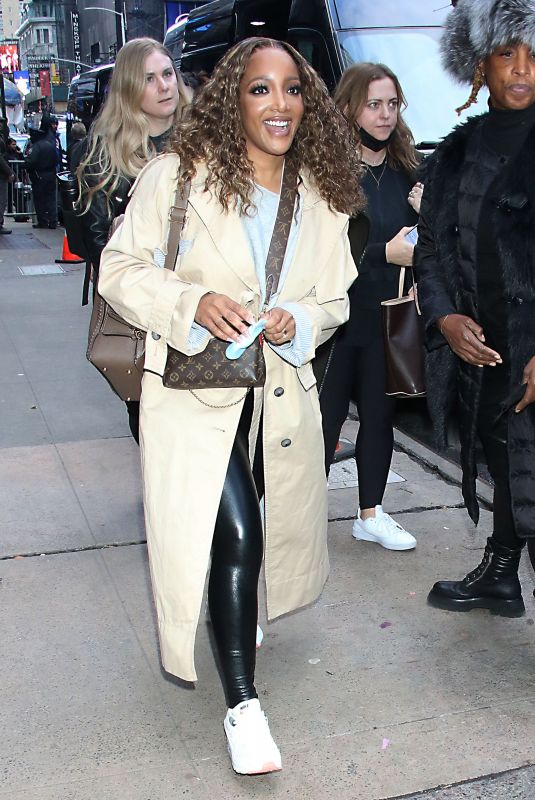 MICKEY GUYTON Arrives at Good Morning America in New York 01/20/2023