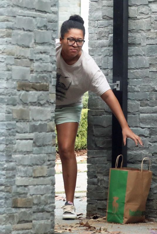 NAOMI OSAKA After Announcing Her Pregnancy in Los Angeles 01/16/2023