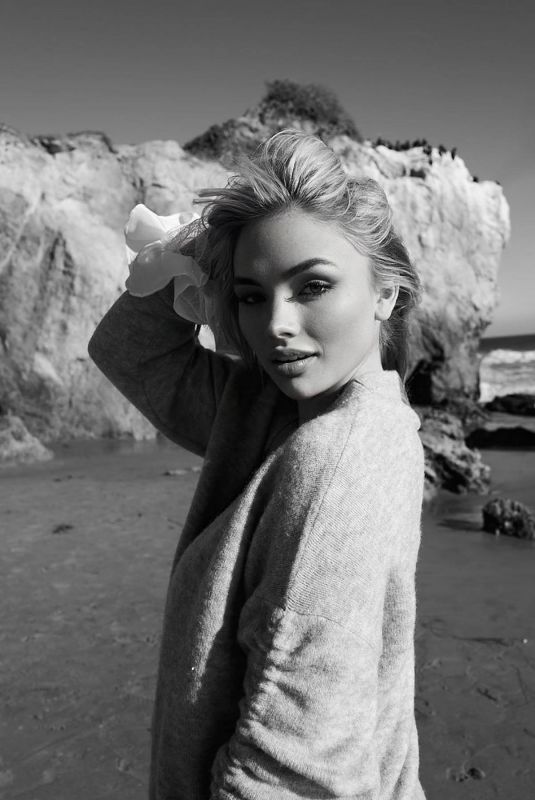 NATALIE ALYN LIND – Blacn and White Photoshoot, January 2023