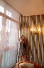 NATASHA LYONNE for The Italian Reve, January 2023