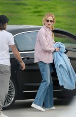 NICOLE KIDMAN Arrives to Los Angeles Aboard a Private Jet 01/14/2023