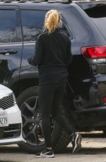 NICOLE RICHIE Out with Her Dog for Morning Hike in Santa Monica 01/07/2023