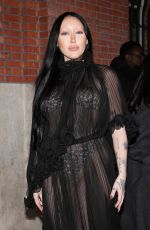 NOAH CYRUS Arrives at Alexandre Vauthier Fashion Show in Paris 01/24/2023
