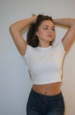 OANA GREGORY - Instagram Photos and Video 01/16/2023
