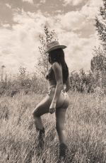 OANA GREGORY - Instagram Photos and Video 01/16/2023