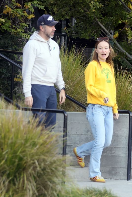 OLIVIA WILDE and Jason Sudeikis Leaves a Meeting in Los Angeles 01/29/2023