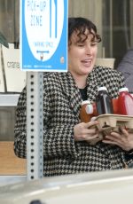 Pregnant RUMER WILLIS Out for Fresh Squeezed Juices at Beverly Hills 01/12/2023