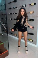 PRYMRR LOBASSO - Instagram Photos 01/03/2023
