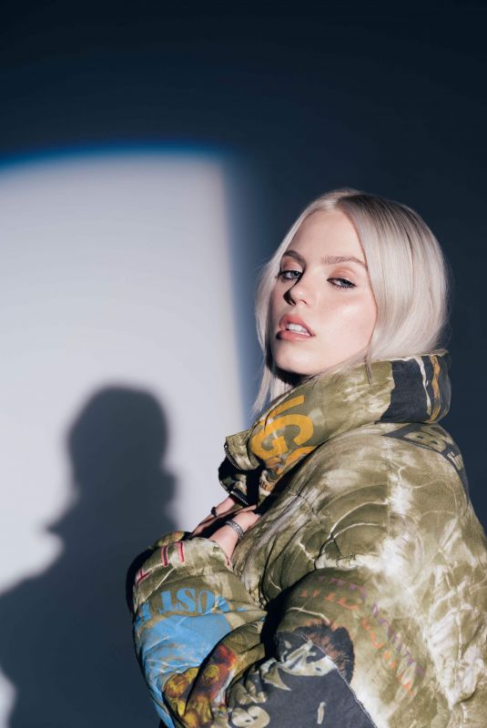 RENEE RAPP for NME Magazine, January 2023