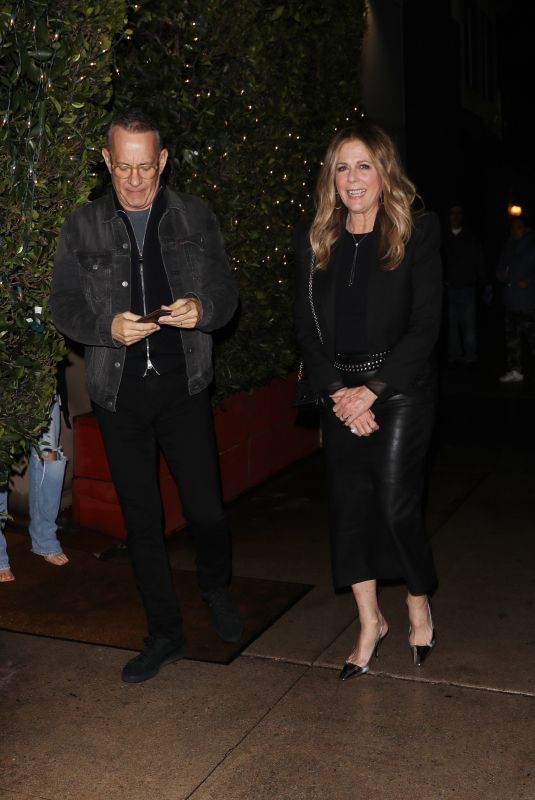 RITA WILSON and Tom Hanks Leaves Giorgio Baldi in Santa Monica 01/30/2023