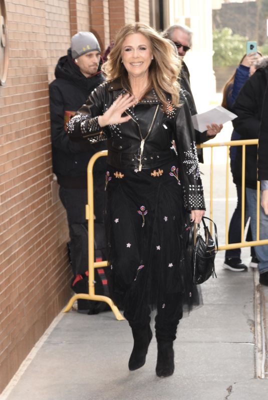 RITA WILSON Arrives at The View in New York 01/09/2023