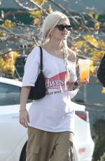 SAMI and LOLA SHEEN on a Double Lunch Date at Howdy