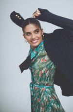 SARA SAMPAIO for Elle Magazine, Spain February 2023 Issue