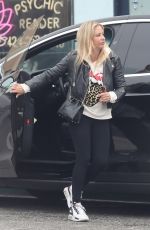 SARAH MICHELLE GELLAR Out for Coffee in Culver City 01/03/2023