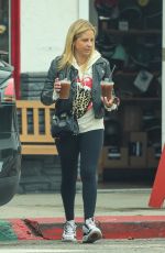 SARAH MICHELLE GELLAR Out for Coffee in Culver City 01/03/2023