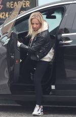 SARAH MICHELLE GELLAR Out for Coffee in Culver City 01/03/2023