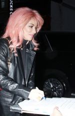 SHANIA TWAIN Arrives at Today Show in New York 01/05/2023
