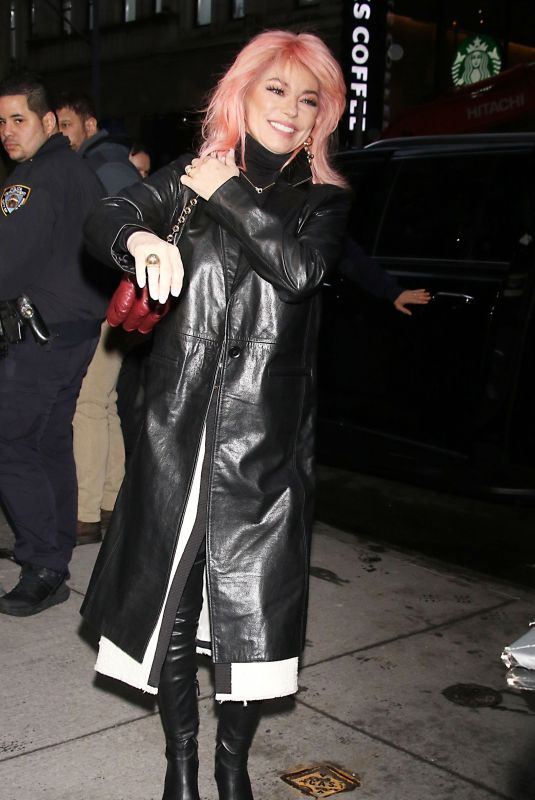 SHANIA TWAIN Arrives at Today Show in New York 01/05/2023