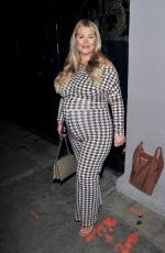 SHAUGHNA PHILLIPS Arrives at Craig