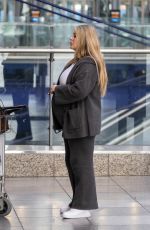 SHAUGHNA PHILLIPS Landed From a Holiday in Los Angeles 01/17/2023