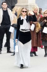 SOFIA RICHIE Arrives at Christian Dior Haute Couture Spring Summer 2023 Show at Paris Fashion Week 01/23/2023