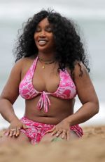 SZA in Bikini at a Beach in Hawaii 01/03/2023
