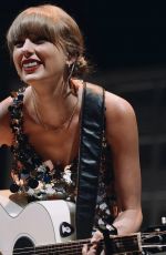 TAYLOR SWIFT Performs at Their Very Best Tour in London 01/12/2023