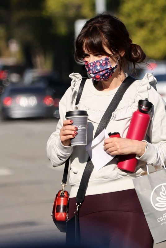 ZOOEY DESCHANEL Heading to Yoga Class with a Cup of Coffee in Brentwood 01/02/2023