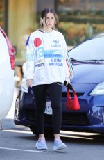 ADDISON RAE Shopping at Erewhon in Los Angeles 01/31/2023