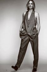 AMBER VALLETTA inFinancial Times: How To Spend It, February 2023
