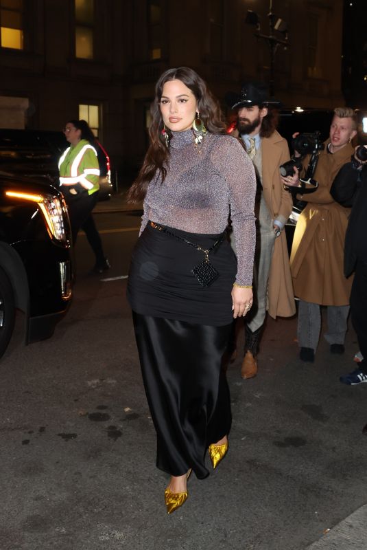 ASHLEY GRAHAM Arrives at Tory Burch Fashion Show in New York 02/13/2023