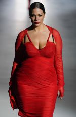 ASHLEY GRAHAM Walks Runway at Dolce & Gabbana Fashion Show in Milan 02/25/2023