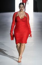 ASHLEY GRAHAM Walks Runway at Dolce & Gabbana Fashion Show in Milan 02/25/2023
