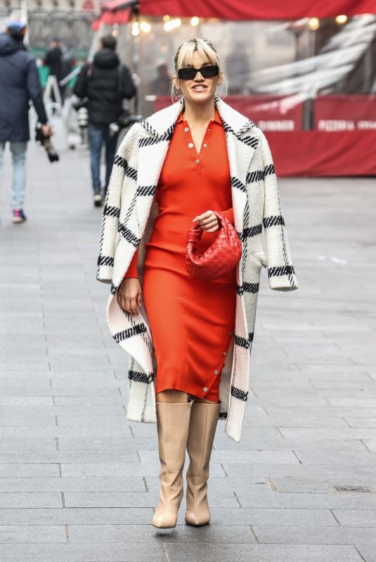 ASHLEY ROBERTS Arrives at Global Radio Studios in London 02/09/2023